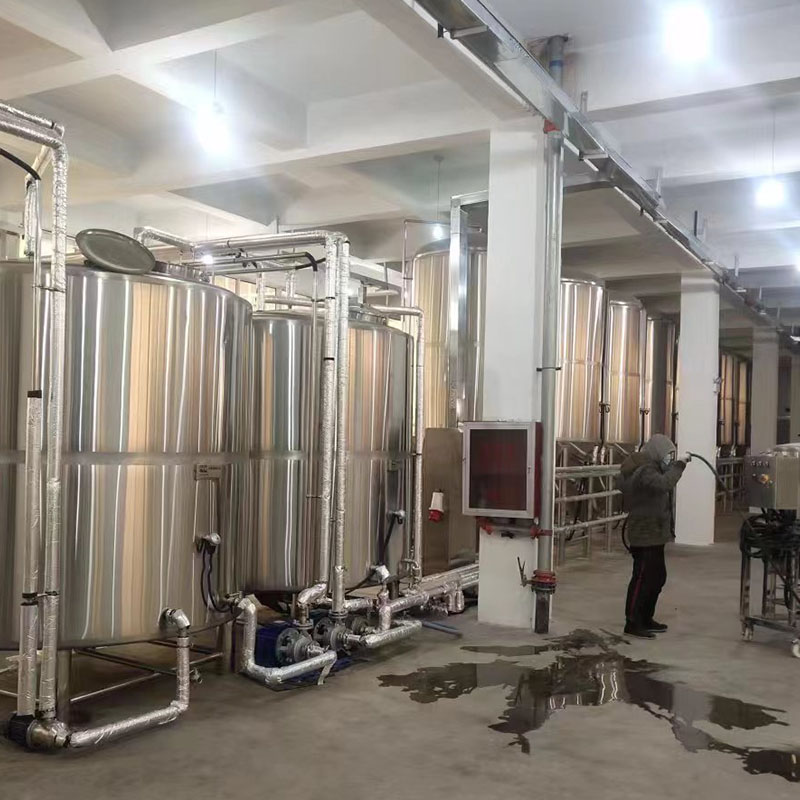 高青精酿啤酒设备