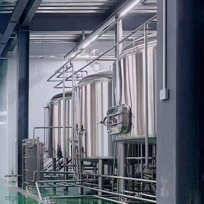 高青精酿啤酒设备